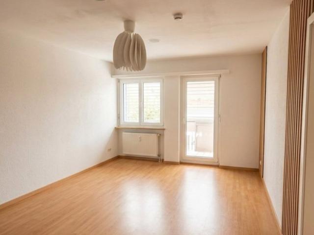 3 Zimmer, 57 m², 2. Stock
