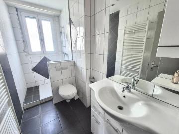 3 Zimmer, 57 m², 2. Stock
