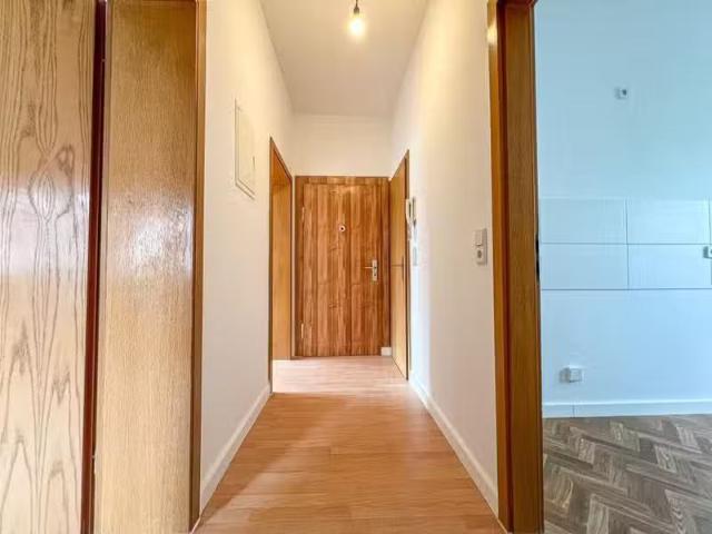 3 Zimmer 54 m² 370 € Kaltmiete Wohnungen in Eisenach