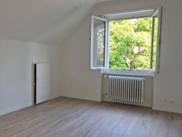 3 Zimmer, 56 m², 2. Stock