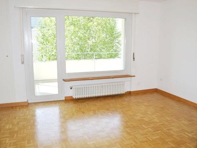 3 Zimmer, 59 m², 2. Stock