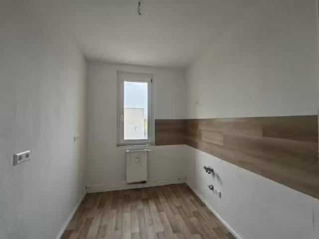 3 Zimmer 59 m² 326 € Kaltmiete Wohnungen in Bernburg Saa.