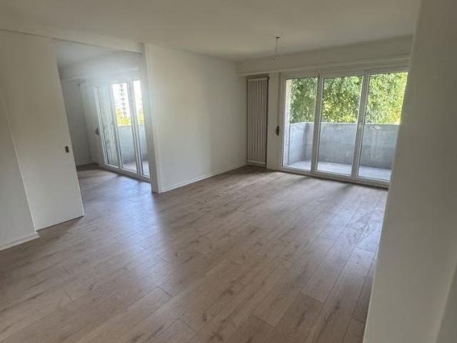 3 Zimmer, 63 m², 2. Stock