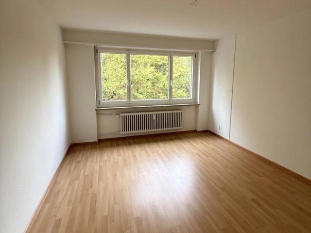 3 Zimmer, 63 m², 2. Stock