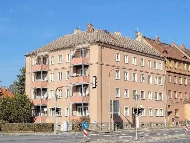 3 Zimmer 63 m² 415 € Kaltmiete Wohnungen in Löbau