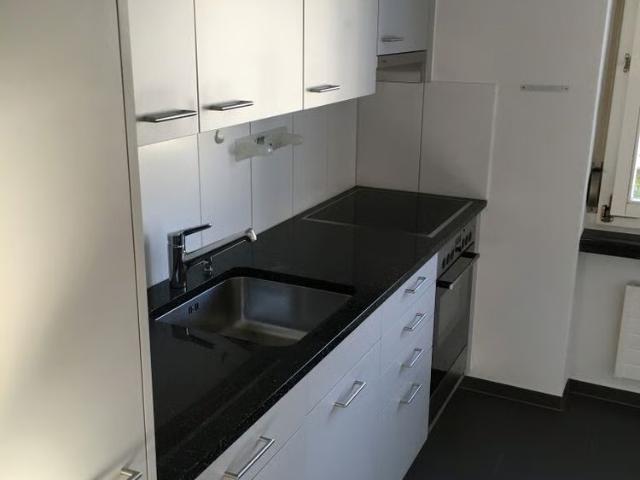 3 Zimmer, 60 m², 1. Stock