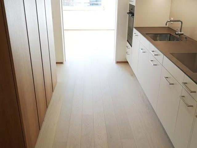 3 Zimmer, 60 m², 2. Stock