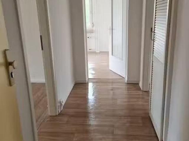 3 Zimmer 60 m² 365 € Kaltmiete Wohnungen in Lutherstadt W.