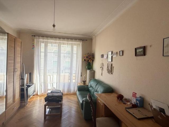 3 Zimmer, 60 m², 3. Stock