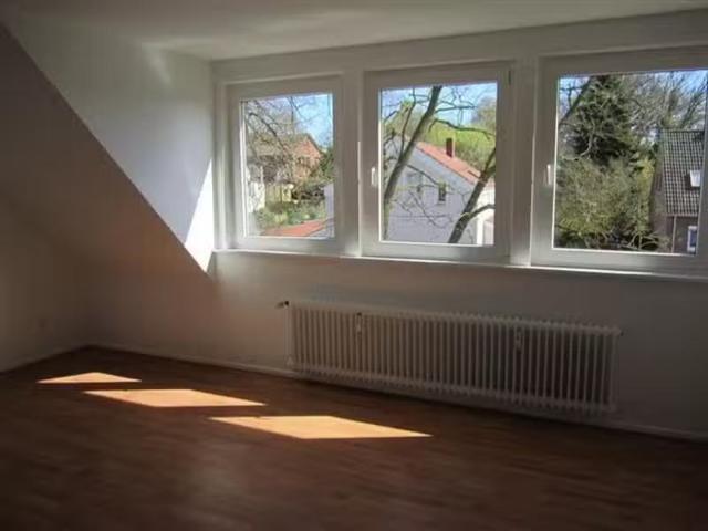 3 Zimmer 60 m² 489 € Kaltmiete Wohnungen in Bremen