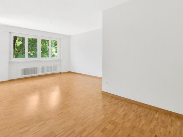 3 Zimmer, 61 m², 2. Stock