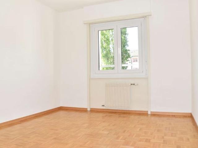 3 Zimmer, 61 m², 2. Stock