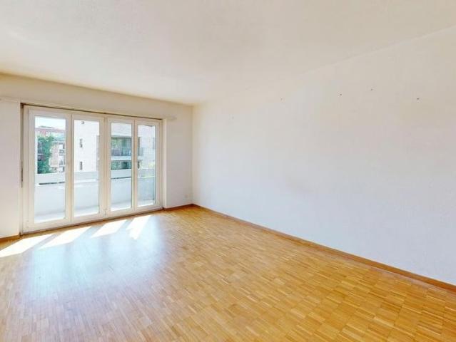 3 Zimmer, 62 m², 2. Stock