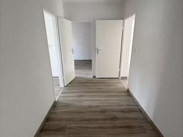 3 Zimmer 67 m² 559 € Kaltmiete Wohnungen in Leer