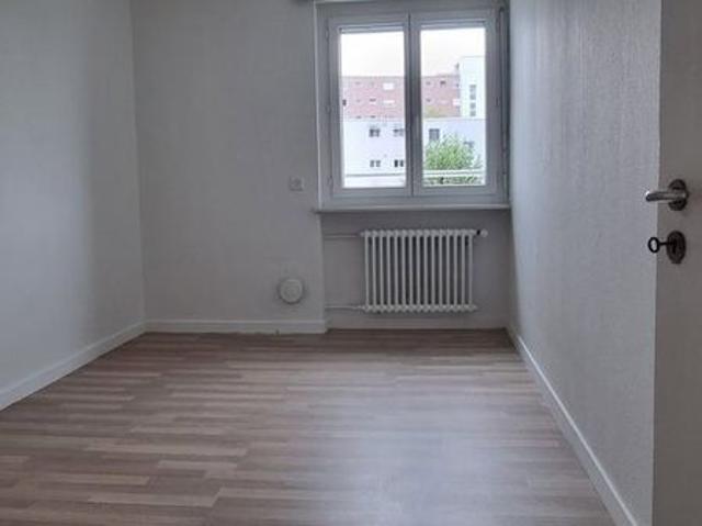 3 Zimmer, 64 m², 1. Stock