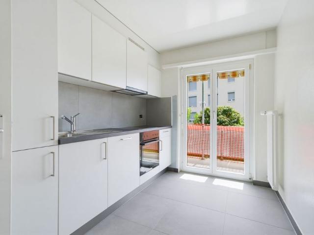 3 Zimmer, 64 m², 1. Stock