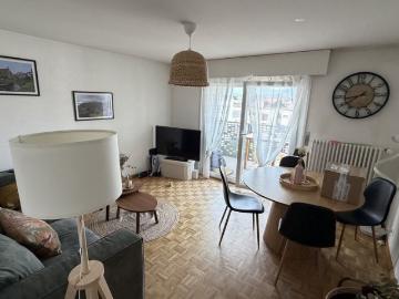 3 Zimmer, 64 m², 2. Stock