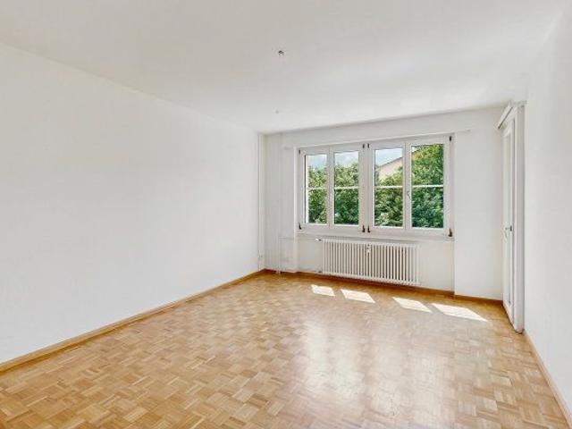 3 Zimmer, 64 m², 2. Stock