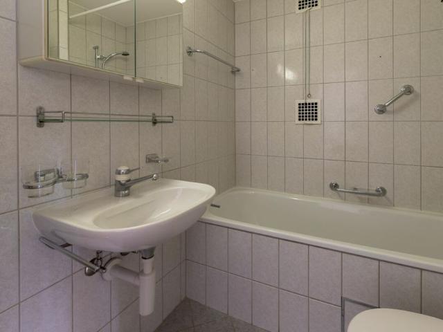 3 Zimmer, 64 m², 3. Stock