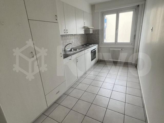3 Zimmer, 65 m², 2. Stock