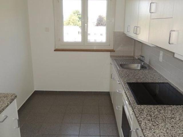 3 Zimmer, 66 m², 2. Stock