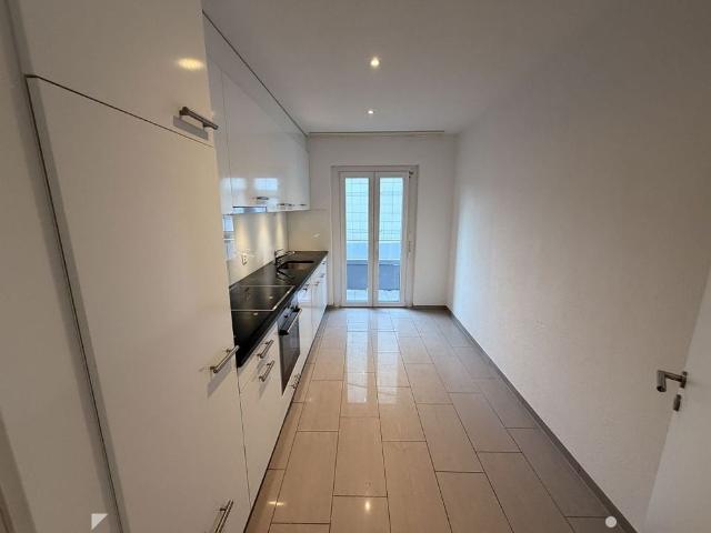 3 Zimmer, 66 m², 2. Stock
