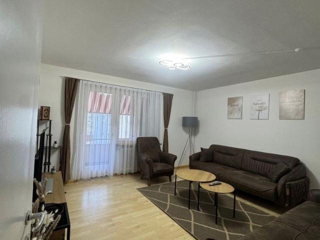 3 Zimmer, 68 m², 2. Stock