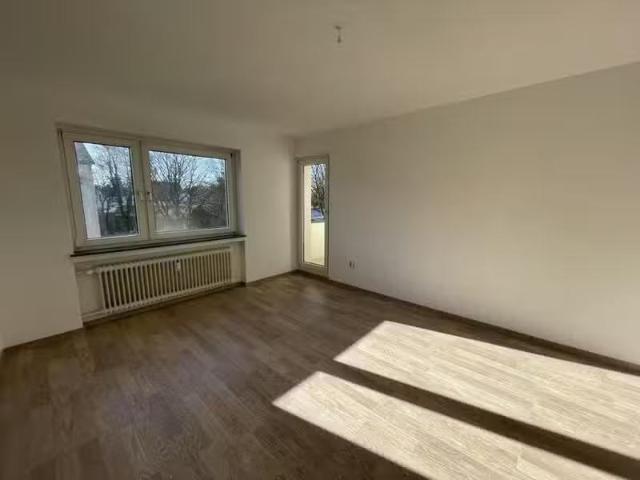 3 Zimmer 68 m² 533 € Kaltmiete Wohnungen in Bremen