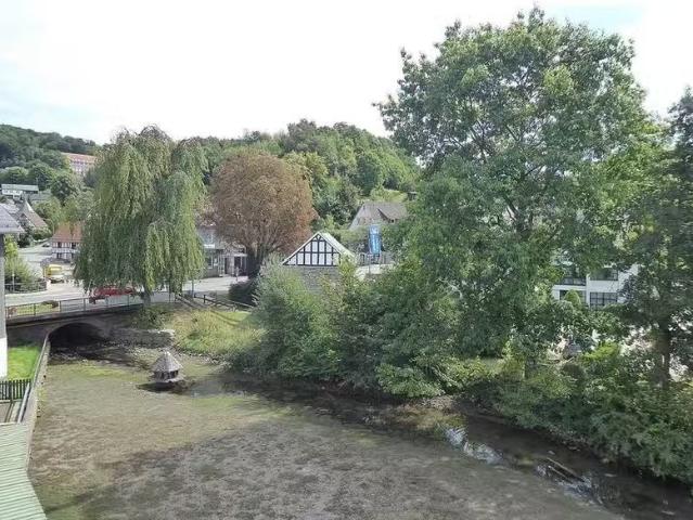 3 Zimmer 68 m² 600 € Kaltmiete Wohnungen in Reichshof / D.