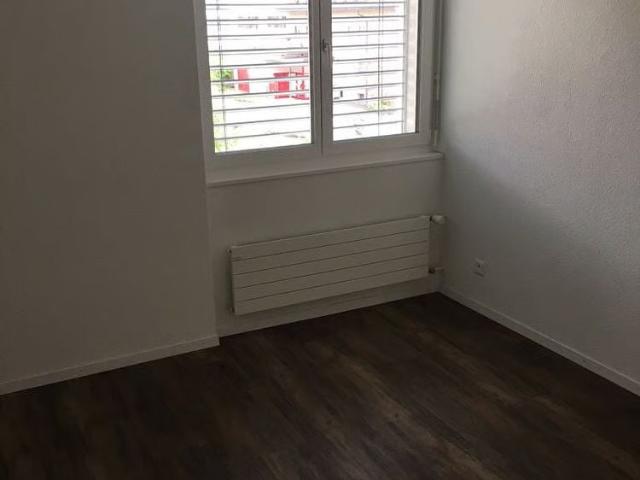 3 Zimmer, 69 m², 2. Stock