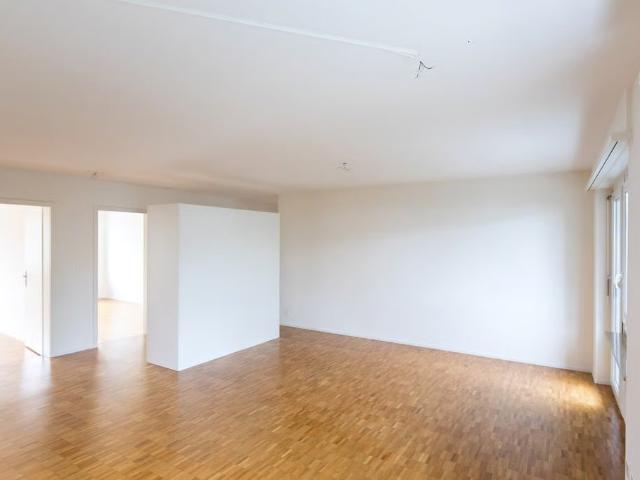 3 Zimmer, 69 m², 2. Stock