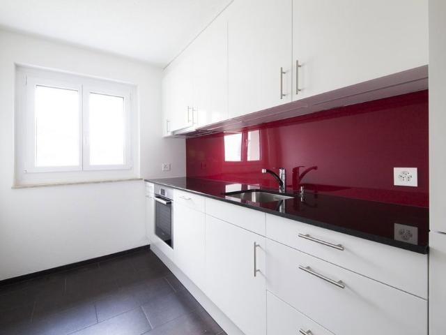 3 Zimmer, 69 m², 2. Stock