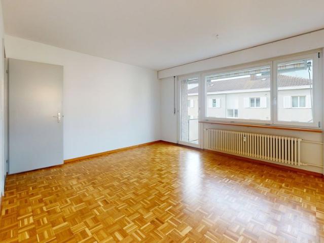 3 Zimmer, 70 m², 2. Stock