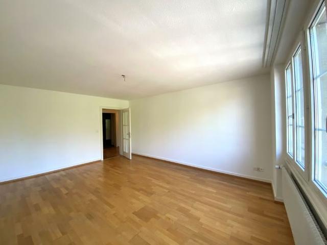 3 Zimmer, 70 m², 2. Stock