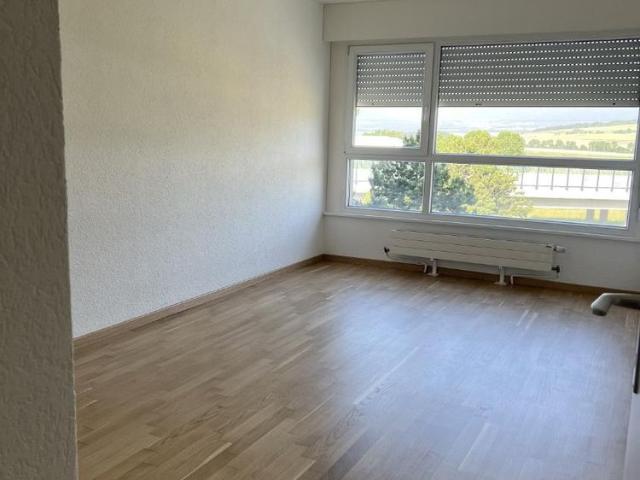 3 Zimmer, 70 m², 4. Stock