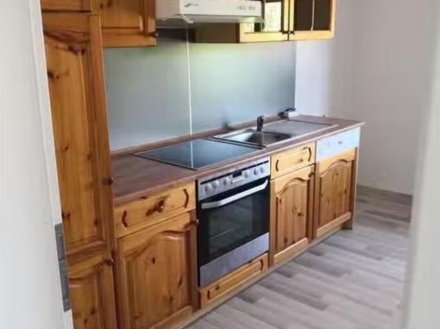 3 Zimmer 70 m² 680 € Kaltmiete Wohnungen in Steinweiler