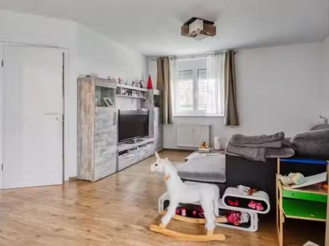 3 Zimmer 71 m² 600 € Kaltmiete Wohnungen in Dietenheim