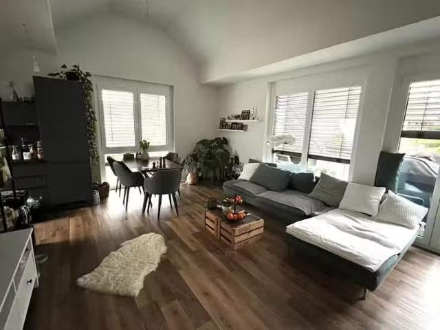 3 Zimmer 72 m² 1.070 € Kaltmiete Wohnungen in Abstatt