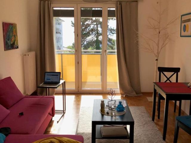3 Zimmer, 77 m², 2. Stock
