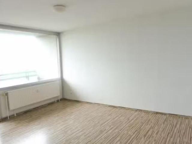3 Zimmer 74 m² 403 € Kaltmiete Wohnungen in Kreuztal