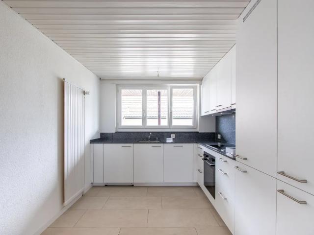 3 Zimmer, 75 m², 1. Stock