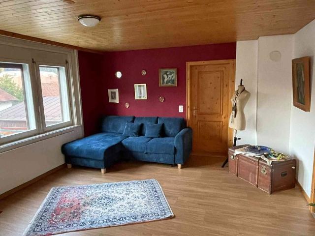 3 Zimmer, 75 m², 2. Stock