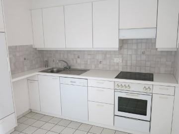 3 Zimmer, 75 m², 2. Stock