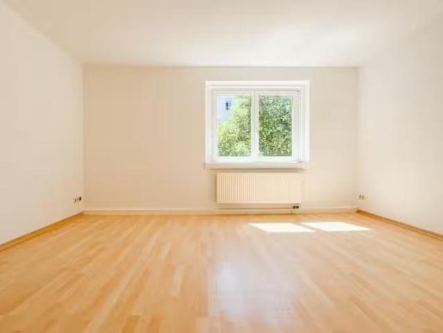 3 Zimmer 75 m² 399 € Kaltmiete Wohnungen in Chemnitz