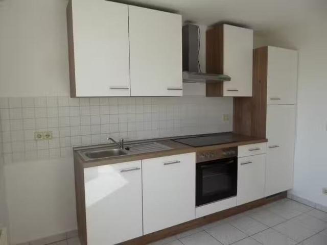 3 Zimmer 75 m² 472 € Kaltmiete Wohnungen in Dessau Roßlau
