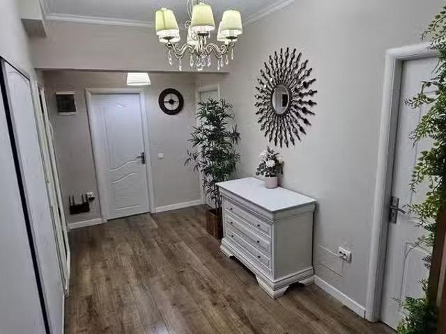 3 Zimmer 75 m² 580 € Kaltmiete Wohnungen in Bremen