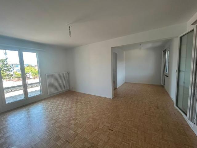 3 Zimmer, 75 m², 5. Stock