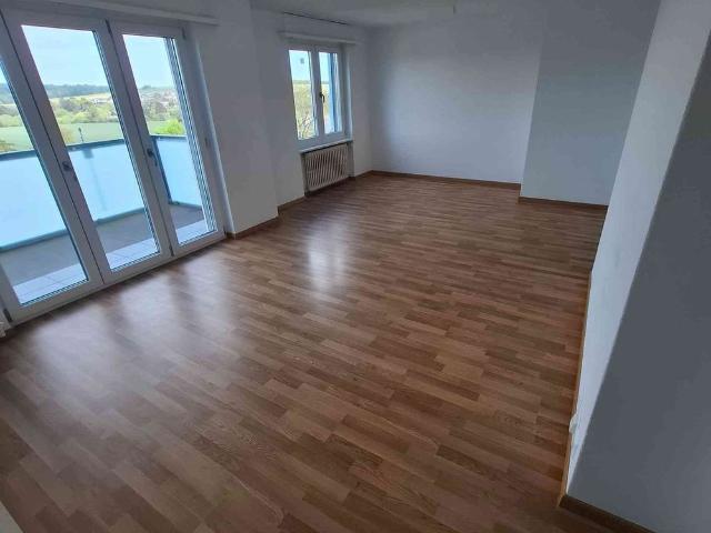 3 Zimmer, 75 m², 5. Stock