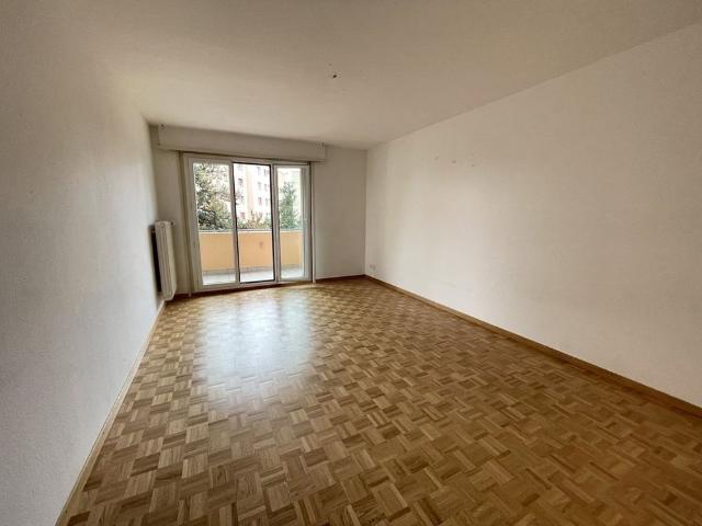 3 Zimmer, 75 m², 6. Stock
