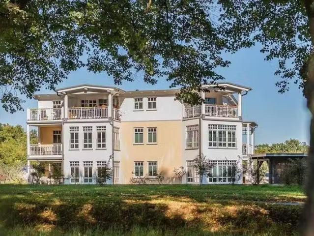 3 Zimmer 76 m² 1.300 € Kaltmiete Wohnungen in Bad Doberan